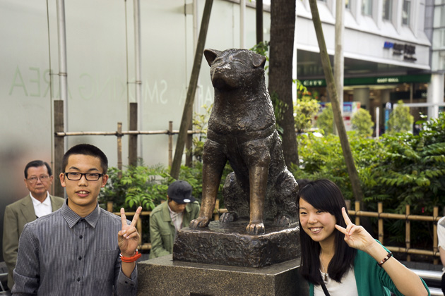 Shibuya Crossing and Hachiko - Tokyo For 91 Days